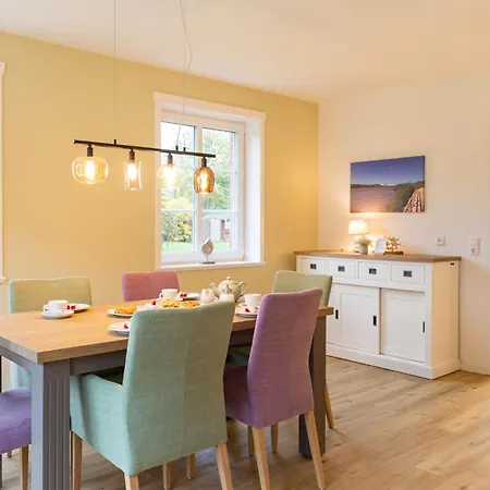 Joeri Hues 2 Ferienhaus *