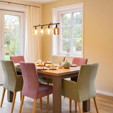 Feriehus Ferienhaushaelfte Joeri Hues 2 Nebel